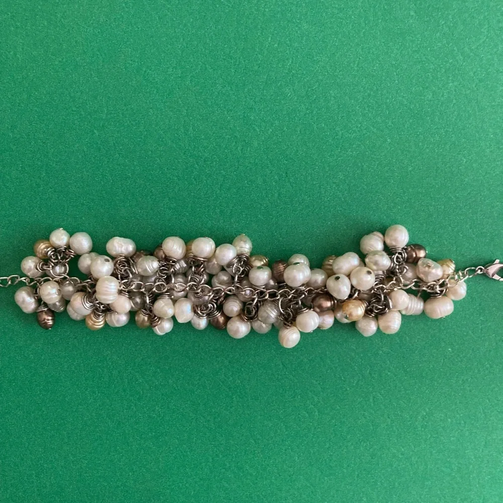 Vintage Pearl Cluster Bracelet - Picture 6 of 7